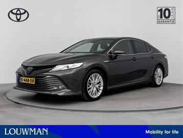 Toyota Camry 2.5 Hybrid Premium | Navigatie | Stoelverwarmin beschikbaar voor biedingen