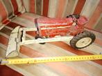 Vintage ERTL International Rode tractor  Met laadbak, Antiek en Kunst, Antiek | Speelgoed, Ophalen of Verzenden