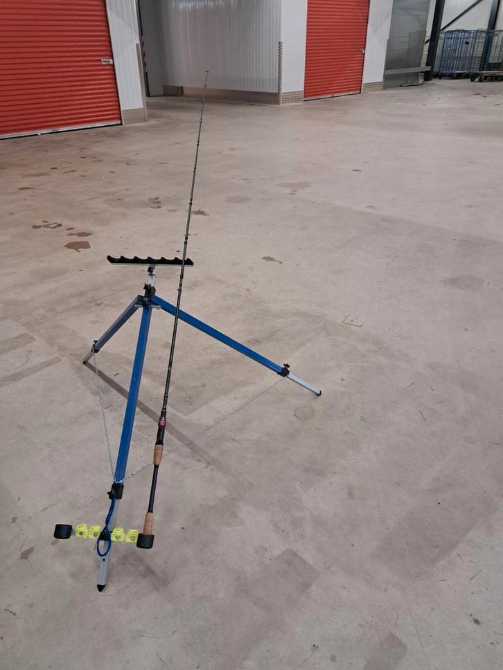 Abu Garcia baitcaster  1,90m, Watersport en Boten, Hengelsport | Roofvissen, Zo goed als nieuw, Werphengel, Ophalen of Verzenden