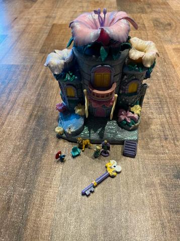 Trendmaster kasteel met popjes vintage dreamcastle 1995 beschikbaar voor biedingen