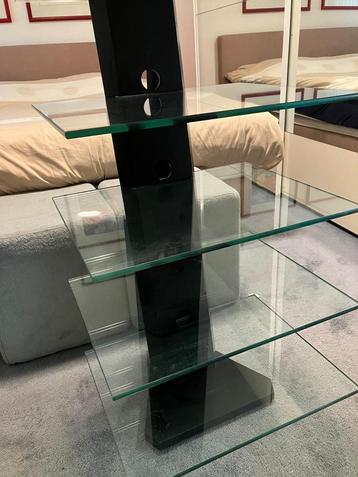 Design stereotoren met glazen platen beschikbaar voor biedingen
