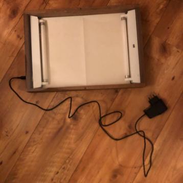 Tekentafel met Lichtbak 27,8x39,5x5,2cm beschikbaar voor biedingen