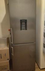 Koelkast No Frost,waterdispenser, Witgoed en Apparatuur, Koelkasten en IJskasten, Ophalen, 200 liter of meer, Met aparte vriezer