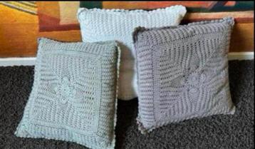 3 gehaakte HEMA kussentjes beschikbaar voor biedingen