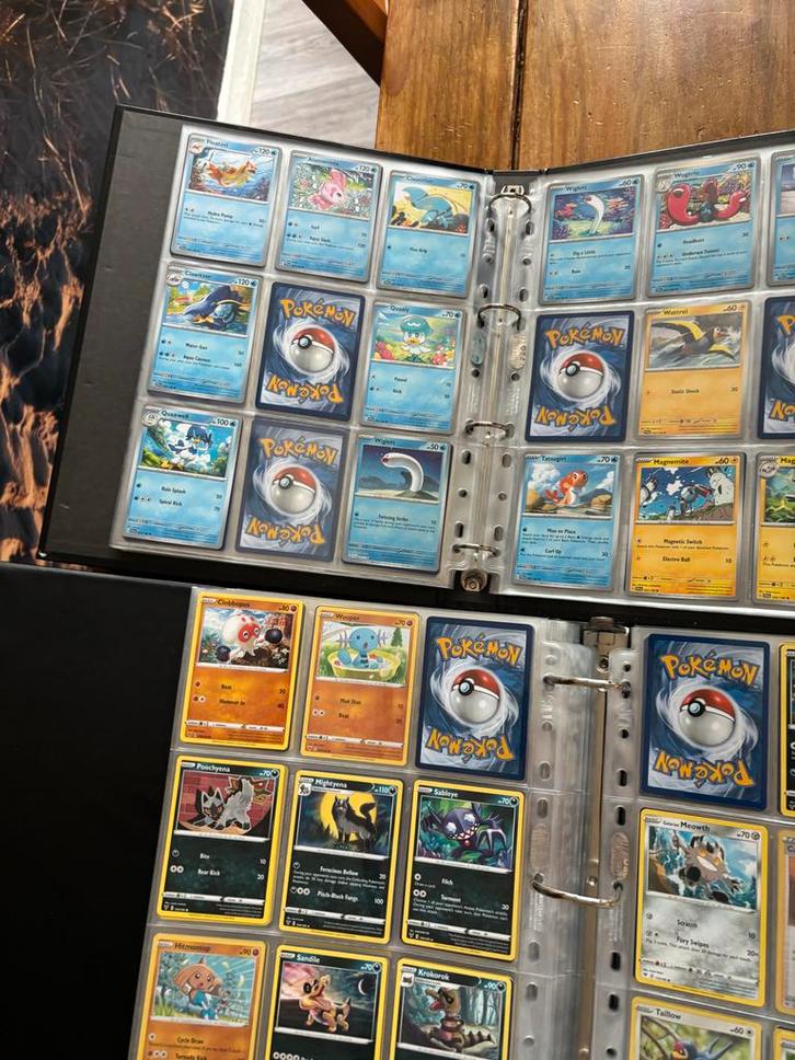 Pokémon Kaarten Verzameling, Hobby en Vrije tijd, Verzamelkaartspellen | Pokémon, Zo goed als nieuw, Meerdere kaarten, Ophalen of Verzenden
