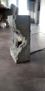 Leuke industrie betonlamp, Ophalen, Zo goed als nieuw