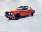 BMW 320i / 6  1977 (Restomod), Auto's, Oldtimers, Zwart, Bedrijf, Handgeschakeld, Sedan