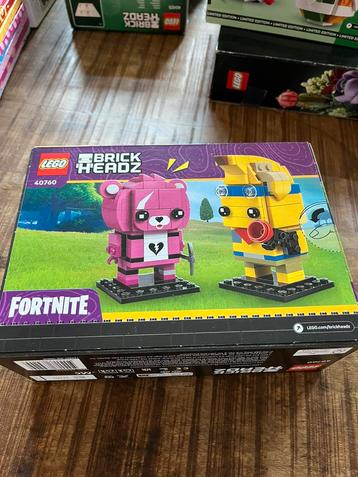 Lego Fortnight Brickheadz 40760 beschikbaar voor biedingen