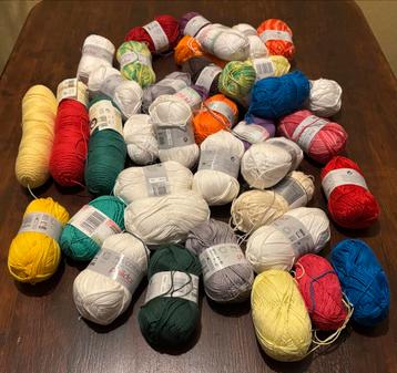 Groot lot haakgaren - Diverse kleuren! beschikbaar voor biedingen