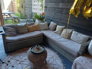 Mooie loungeset voor de tuin of balkon! beschikbaar voor biedingen