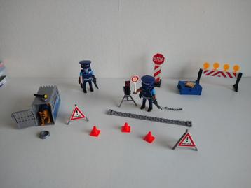 Playmobil politiewegversperring 6878 beschikbaar voor biedingen