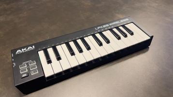 AKAI LPK25 Wireless – Weinig gebruikt – Werkt uitstekend beschikbaar voor biedingen