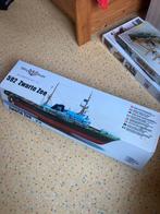 Nieuw in originele doos 3 X, Hobby en Vrije tijd, Modelbouw | Boten en Schepen, Ophalen of Verzenden, Nieuw