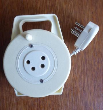 Telefoon-verlenghaspel 7 meter beschikbaar voor biedingen