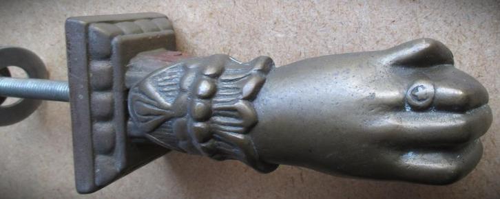 Deurklopper~Koper~Antieke Deurenklopper in vorm van hand, Antiek en Kunst, Antiek | Koper en Brons, Ophalen of Verzenden