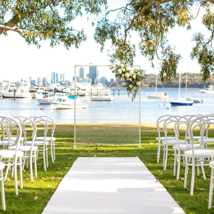 Witte loper voor bruiloft of feest, Kleding | Dames, Trouwkleding en Trouwaccessoires, Nieuw, Accessoires, Wit, Ophalen of Verzenden