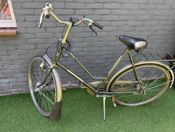 Locomotief BJ 1990 damesfiets. beschikbaar voor biedingen