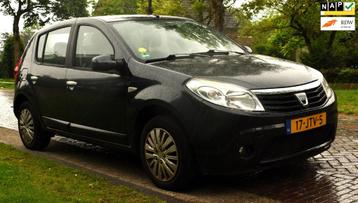 Dacia Sandero 1.2 Lauréate 5-DEURS AIRCO TREKHAAK, ELEC. RA beschikbaar voor biedingen