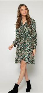 Super mooi en feestelijk jurkje K-Design jurk groen maat L, K-design, Maat 42/44 (L), Nieuw, Ophalen of Verzenden