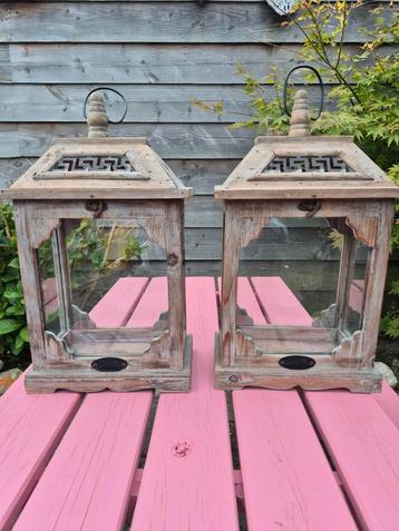 Mooie Houten Windlichten Set beschikbaar voor biedingen