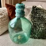 Prachtige glazen bolfles vaas met wol turquoise, Ophalen, Gebruikt, Glas, Minder dan 50 cm
