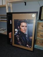 Poster met frame Elvis Presley voor slechts 29,00 euro, Ophalen, Rechthoekig Staand, Met lijst, Deurposter of groter