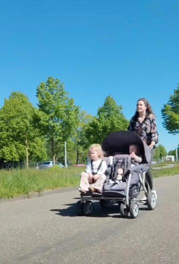 Spontane oppas/gastouder in Ede :) beschikbaar voor biedingen