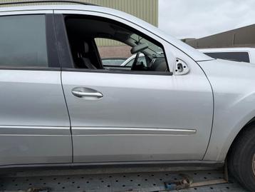 Mercedes-Benz ML W164 portier deur beschikbaar voor biedingen