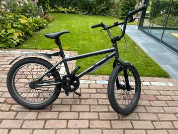 20inch bmx / crossfiets van het merk Btwin 9-14 jaar beschikbaar voor biedingen