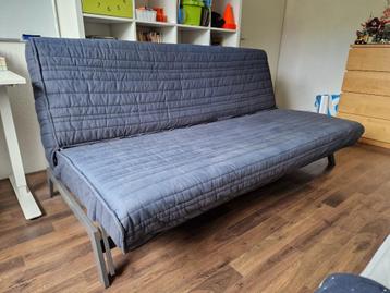 Bedbank beschikbaar voor biedingen