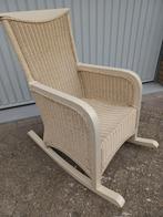 Rotan Schommelstoel met Houten Frame, Riet of Rotan, Gebruikt, 75 tot 100 cm, Ophalen of Verzenden