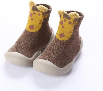 Bruine anti-slip schoentjes van Baby-slofje met een giraf beschikbaar voor biedingen