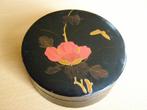 Japan Lak Doos Lakwerk Kunst Vintage 12 x12 x 4 cm, Antiek en Kunst, Kunst | Niet-Westerse kunst, Ophalen of Verzenden