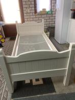 Degelijk houten bed, Huis en Inrichting, Ophalen, Eenpersoons, Hout, 100 cm