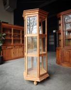 Hexagon Vitrinekast | Winkelkast | Etalage #1840, Huis en Inrichting, Kasten | Vitrinekasten, Niet ingevuld, Met deur(en), Niet ingevuld