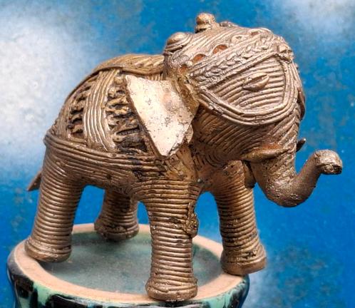 Olifant kalfje. Ashanti, Ghana. Brons.  9/6 cm., Antiek en Kunst, Kunst | Niet-Westerse kunst, Ophalen