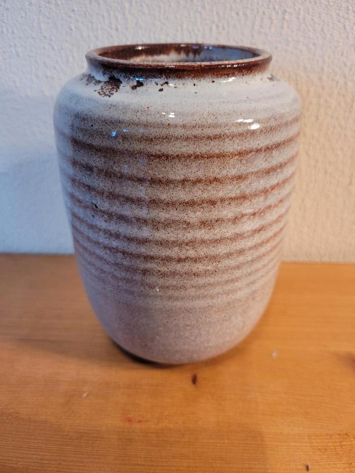 Westraven Utrecht vaas tonnetje vintage keramiek aardewerk, Huis en Inrichting, Woonaccessoires | Vazen, Zo goed als nieuw, Overige kleuren