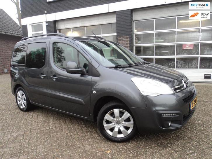 Citroen Berlingo 1.2 PureTech XTR Camera PDC Cruise Trekhaak, Auto's, Citroën, Bedrijf, Te koop, Berlingo, ABS, Achteruitrijcamera