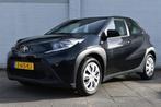 Toyota Aygo X 1.0 VVT-i MT Play | Parkeerhulp camera | Cruis, Auto's, Toyota, 12 maanden, Stof, Gebruikt, Euro 6