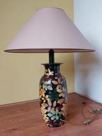 mooie lamp. met nieuwe kap. appart motief, Huis en Inrichting, Lampen | Tafellampen, Zo goed als nieuw, Ophalen, 75 cm of meer