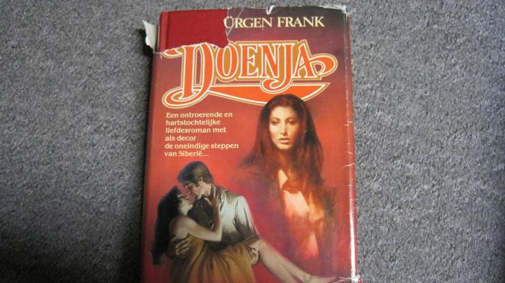 Doenja door Jurgen Frank, Boeken, Romans, Zo goed als nieuw, Nederland, Ophalen of Verzenden