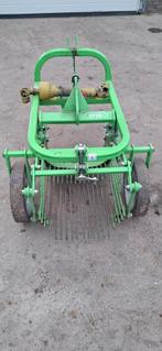 Ursa/bomet aardappel rooier, Ophalen