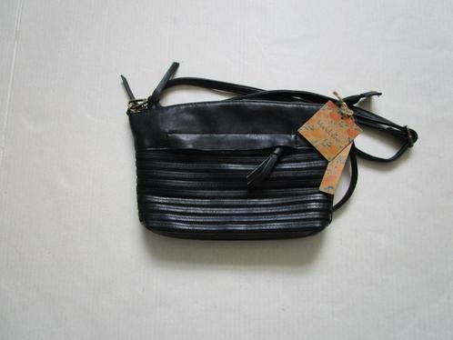 Schoudertasje Mandoline, Sieraden, Tassen en Uiterlijk, Tassen | Damestassen, Zo goed als nieuw, Schoudertasje, Zwart, Ophalen of Verzenden