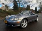 Mazda MX-5 1.6 I 2002 Grijs, Auto's, Mazda, Achterwielaandrijving, 4 cilinders, Cabriolet, Bruin