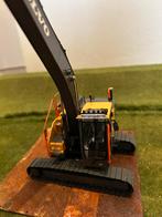 Volvo EC220E LR met kantelbak, Hobby en Vrije tijd, Modelauto's | 1:32, Ophalen, Nieuw, Tractor of Landbouw, Overige merken