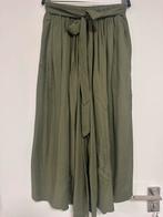 Groene broek met wijde pijpen - Maat S, Ophalen of Verzenden, Zo goed als nieuw, Streetbox, Maat 36 (S)