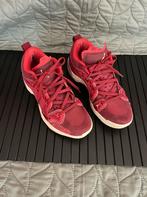 Basketbalschoenen Jordan rood maat 40, Ophalen of Verzenden, Gebruikt, Schoenen