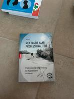 Met Passie naar Professionaliteit - Social Work Boek, Ophalen of Verzenden, Gelezen, Overige onderwerpen