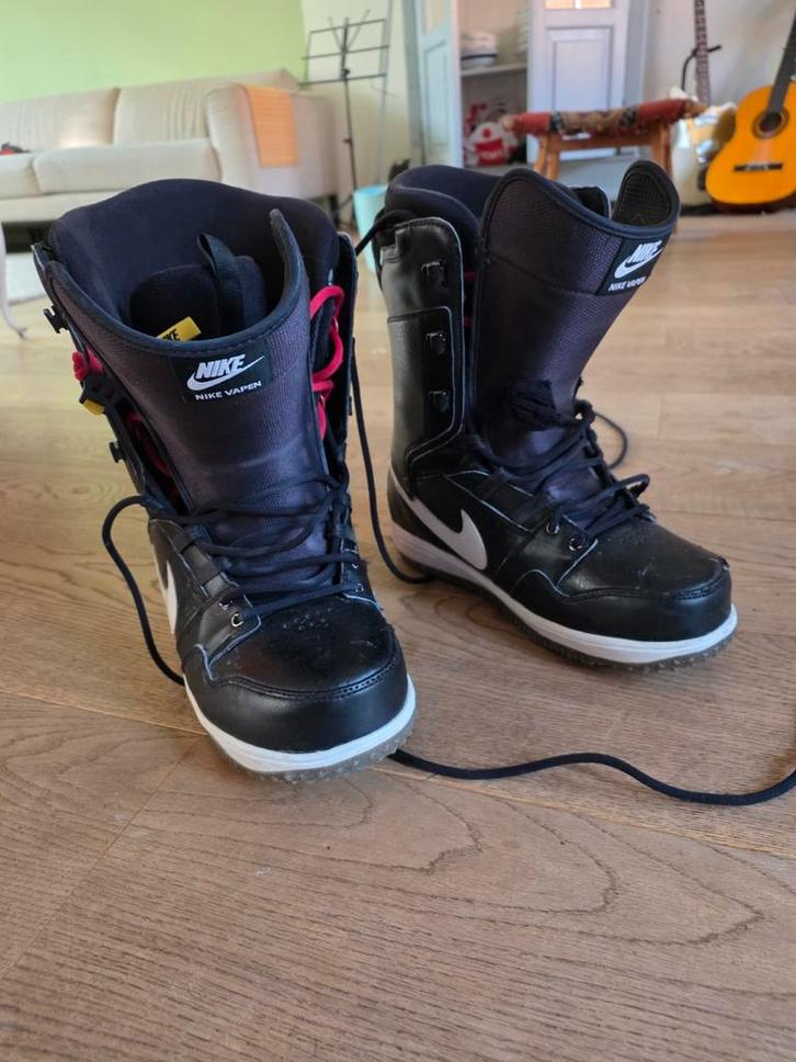 Nike Vapen snowboard schoenen - Zeer goed vintage retro, Sport en Fitness, Snowboarden, Zo goed als nieuw, Schoenen, Ophalen of Verzenden