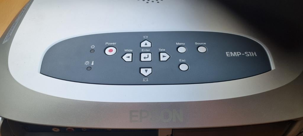 Epson Beamer - Goed Onderhouden, Gebruikt, Epson, Ophalen of Verzenden, LCD